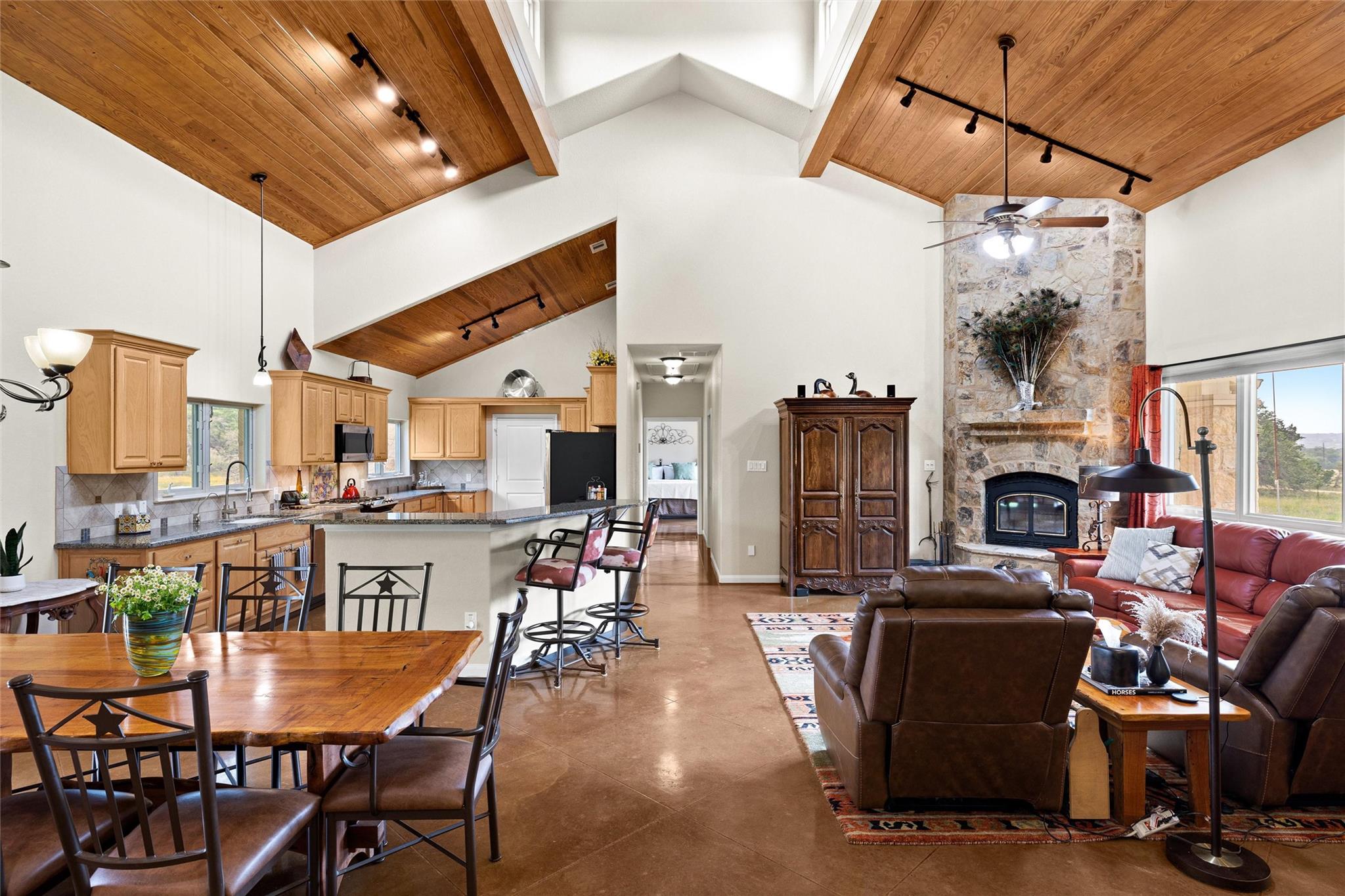 426 Preiss Ranch Road Blanco TX 78606