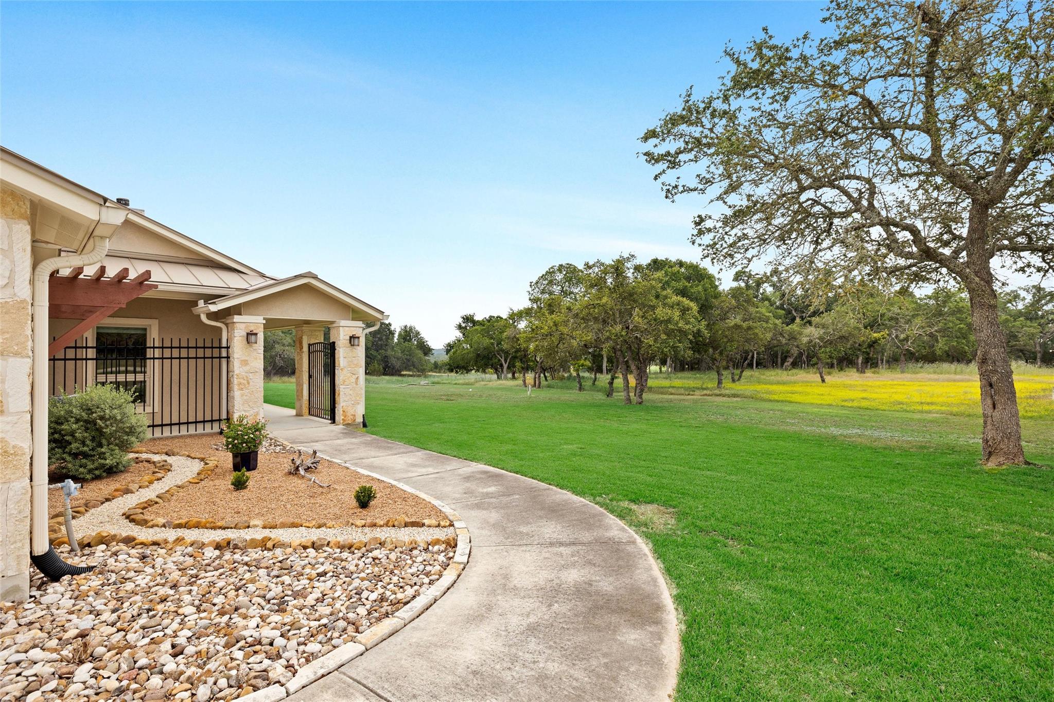 426 Preiss Ranch Road Blanco TX 78606