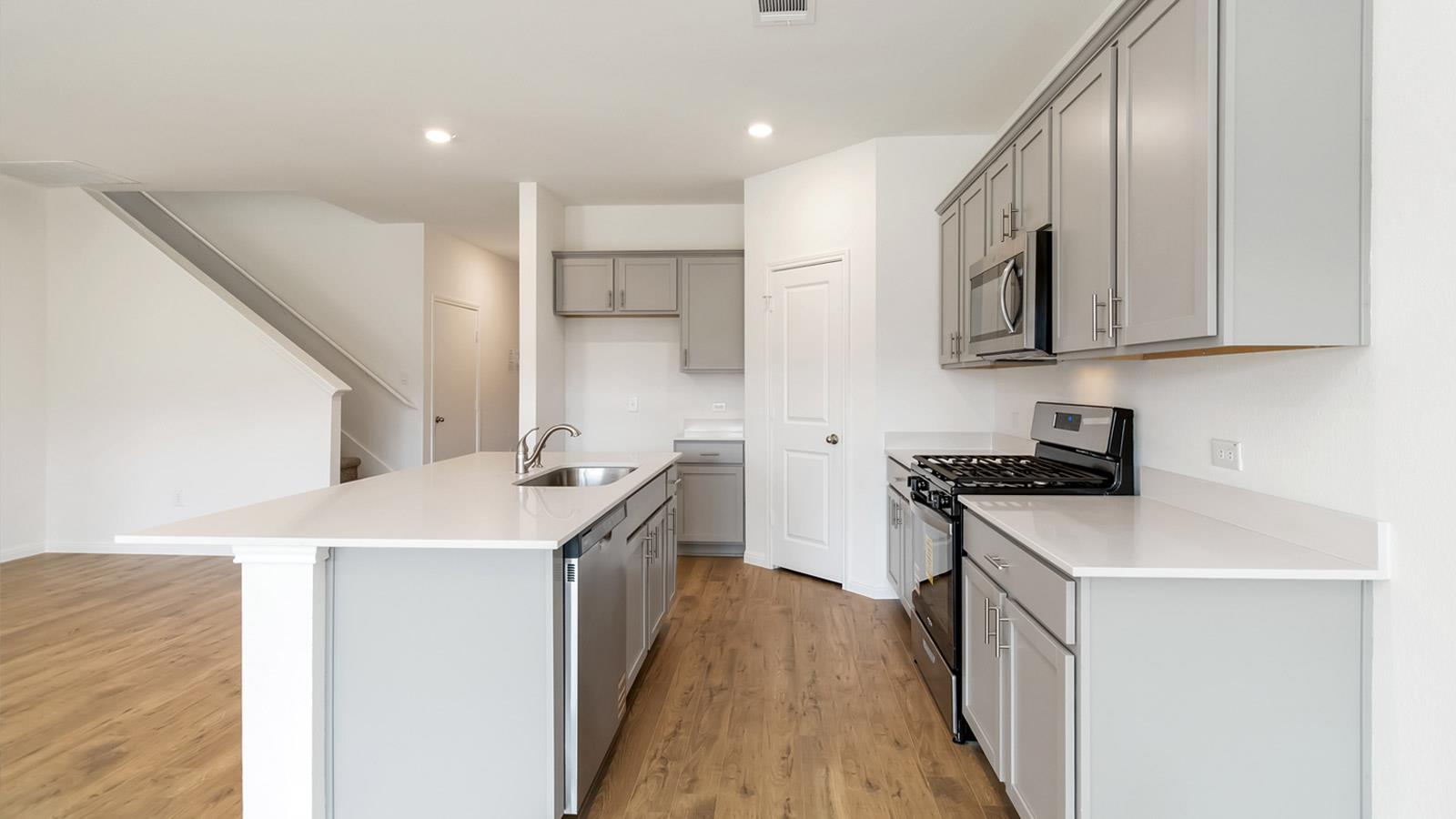 1821 Side Buster Trail Leander TX 78641