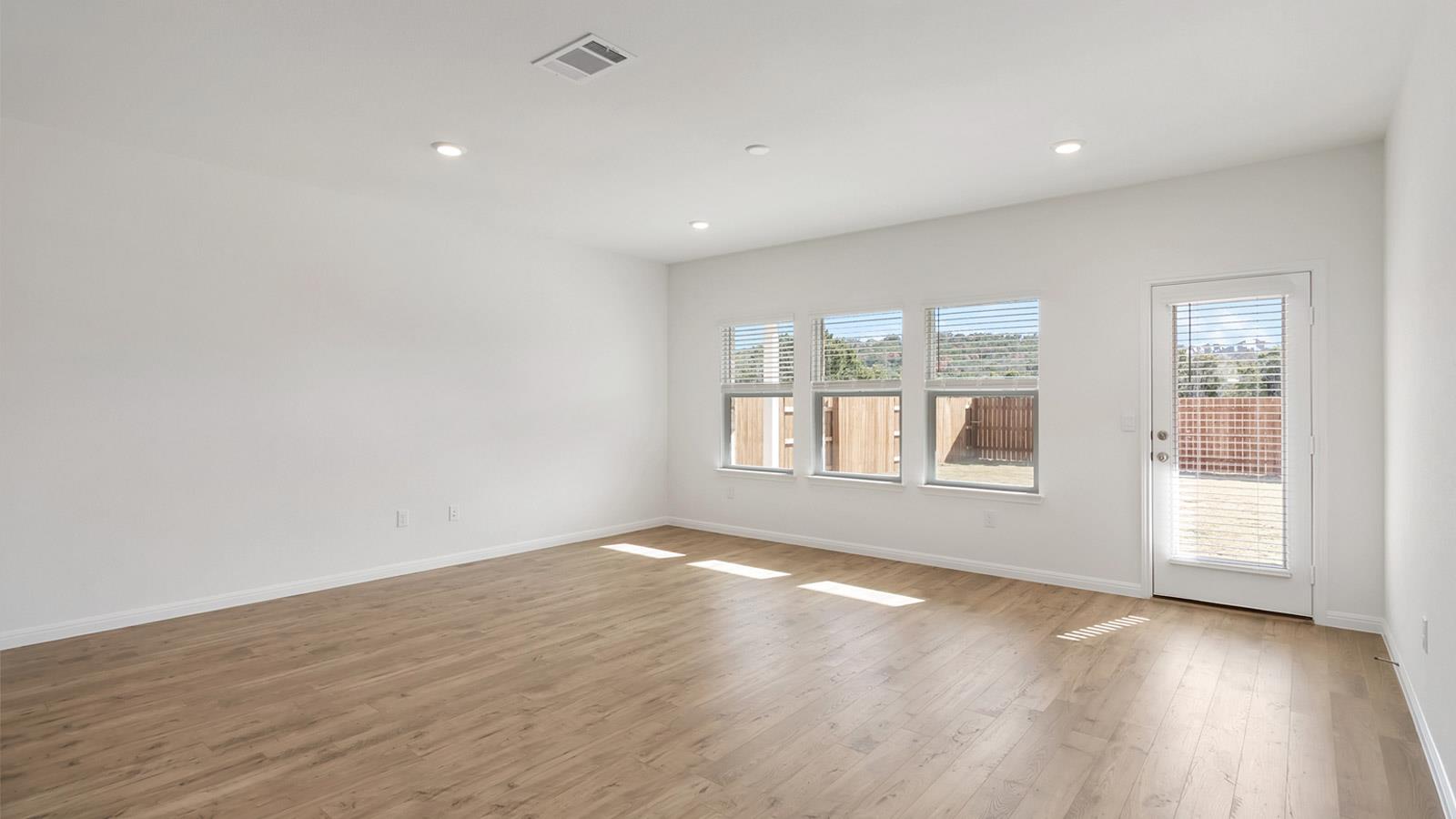 1821 Side Buster Trail Leander TX 78641