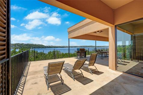18703 Lakeland Drive Point Venture TX 78645