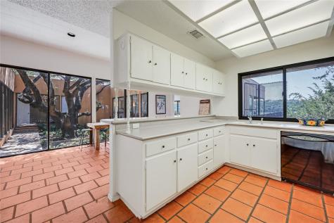 18703 Lakeland Drive Point Venture TX 78645