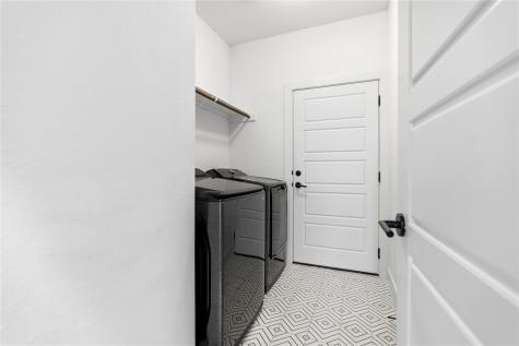 9115 Looksee Lane Austin TX 78744