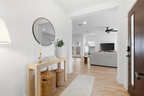 9115 Looksee Lane Austin TX 78744