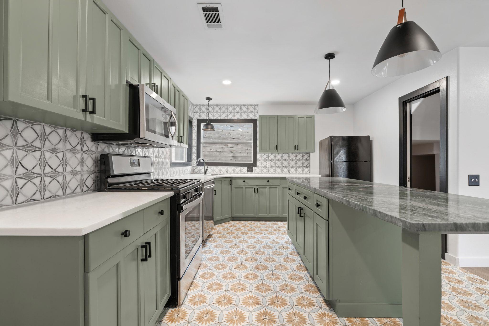 2702 S 2nd Street Austin TX 78704
