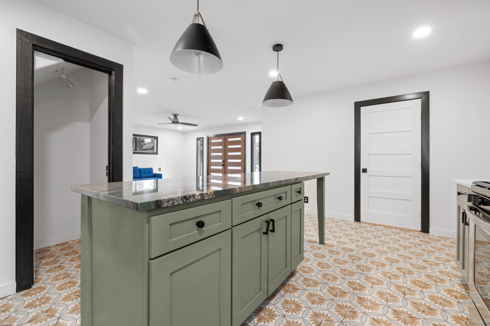 2702 S 2nd Street Austin TX 78704