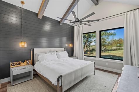 316 Stockman Drive Dripping Springs TX 78620