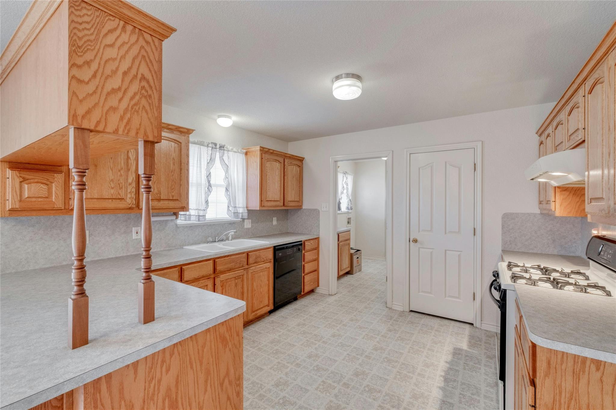 615 County Road 357 Granger TX 76530