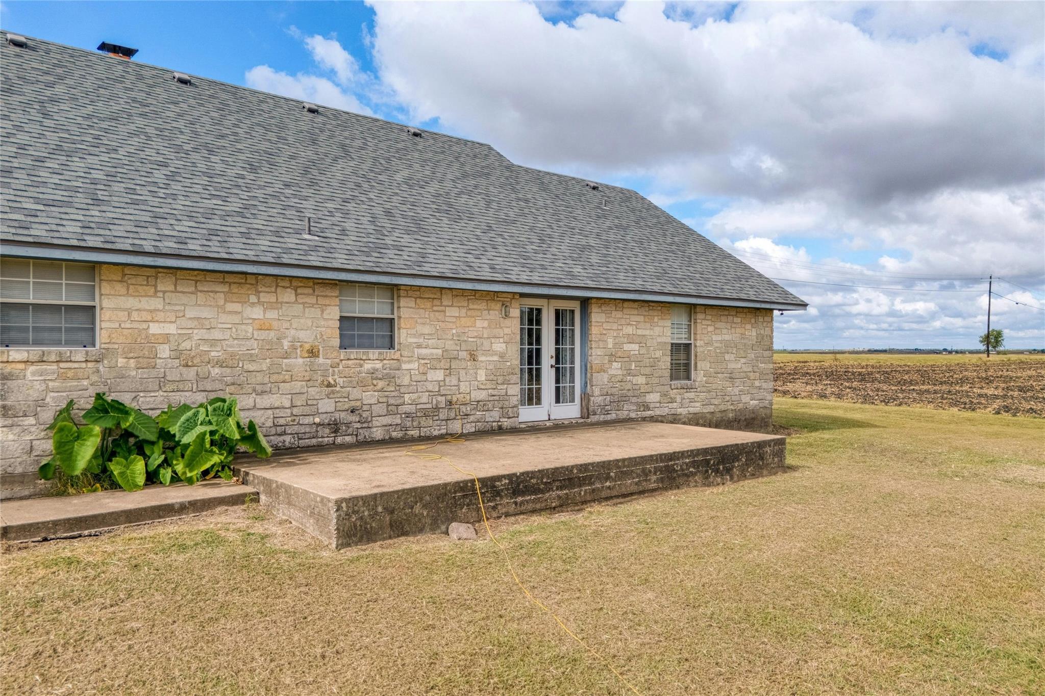 615 County Road 357 Granger TX 76530