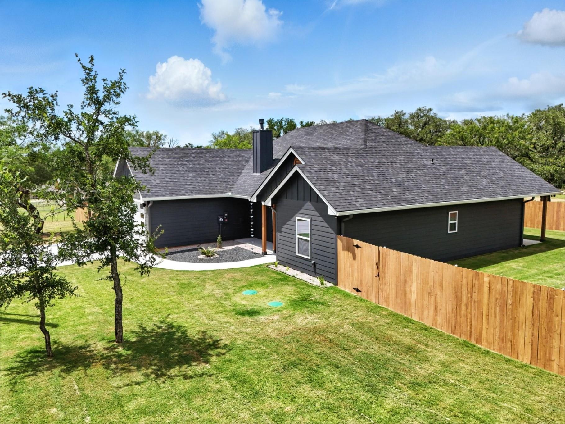 1515 Green Valley Lane Granite Shoals TX 78654