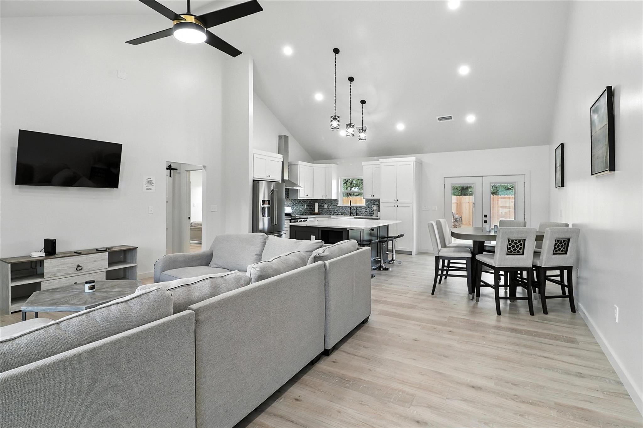 1515 Green Valley Lane Granite Shoals TX 78654