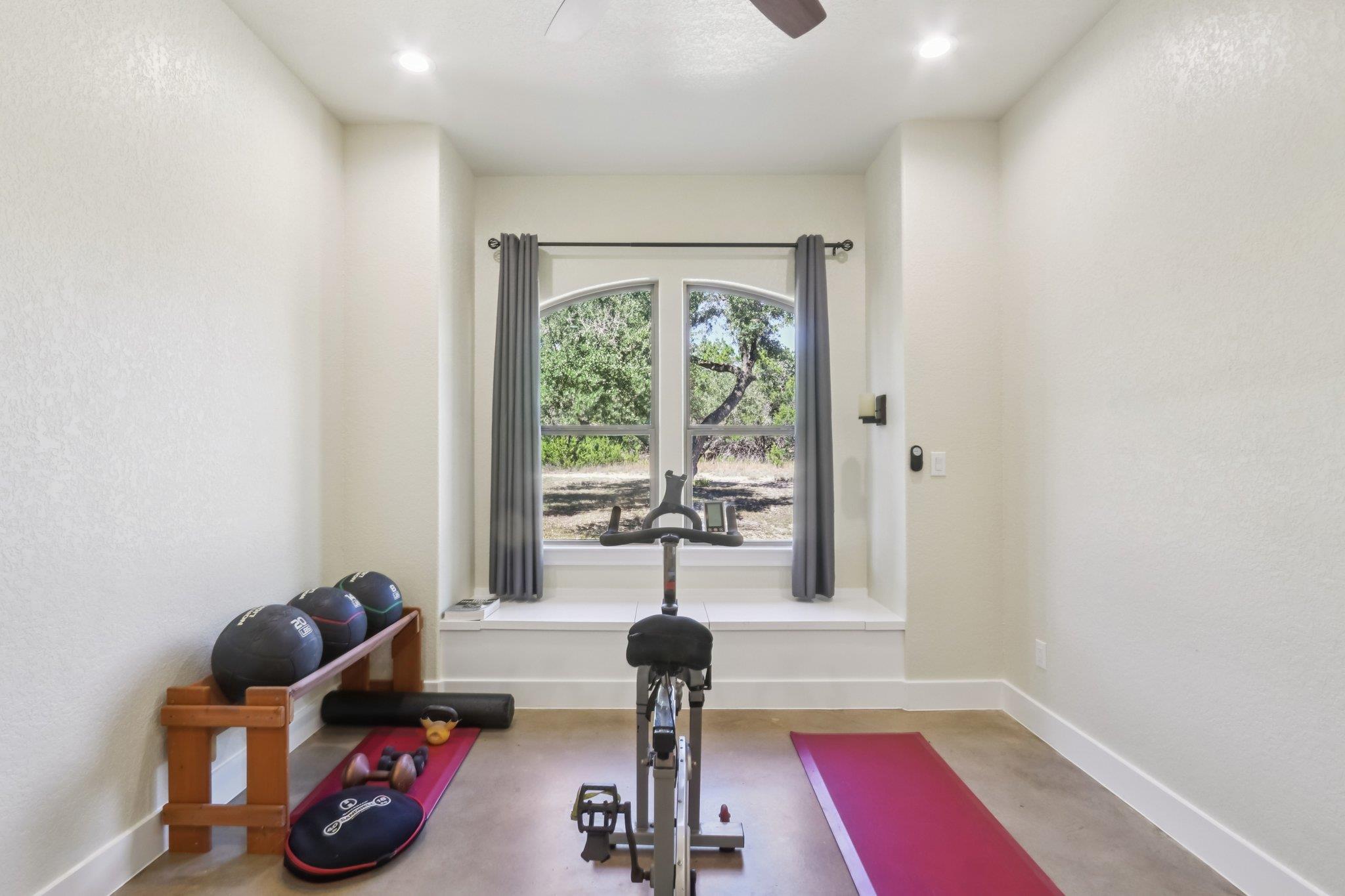 1194 Vaquero Way Wimberley TX 78676