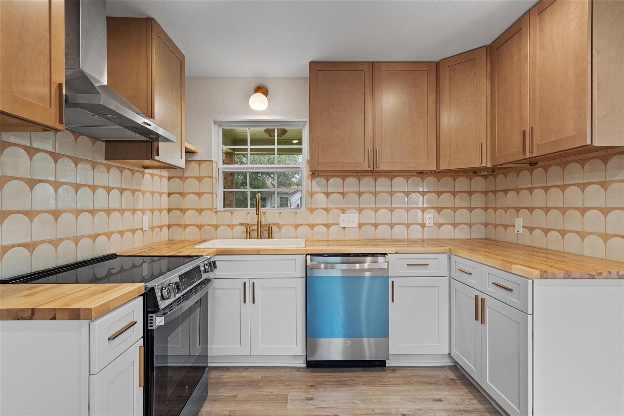 8801 Little Walnut Drive Austin TX 78753