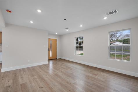 8801 Little Walnut Drive Austin TX 78753