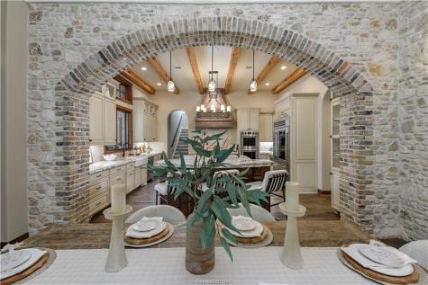 4207 Tuscany Court Bryan TX 77802
