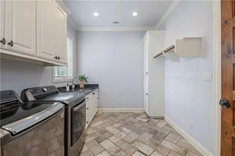 4207 Tuscany Court Bryan TX 77802