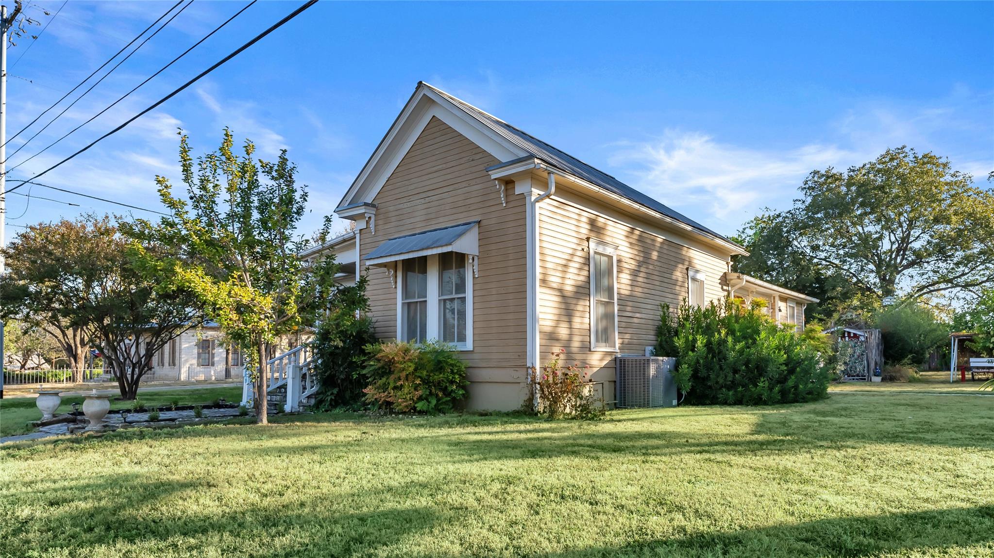309 N Boundary Street Burnet TX 78611