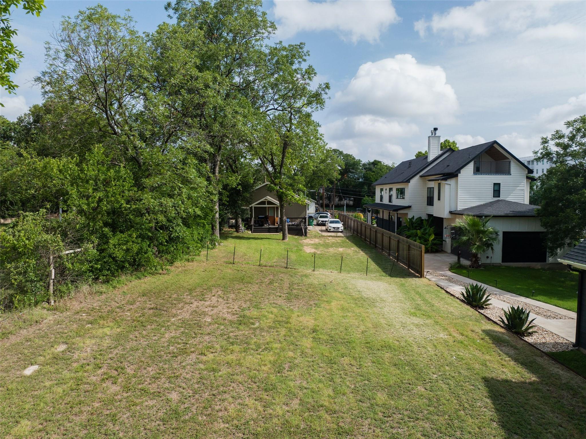 2817 E 22nd Street Austin TX 78722