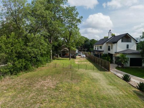 2817 E 22nd Street Austin TX 78722
