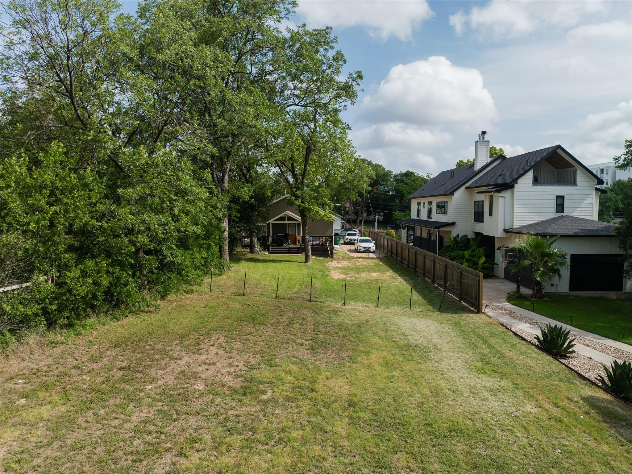 2817 E 22nd Street Austin TX 78722