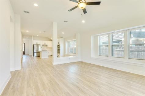 122 Biscayne Bay Bend Kyle TX 78640