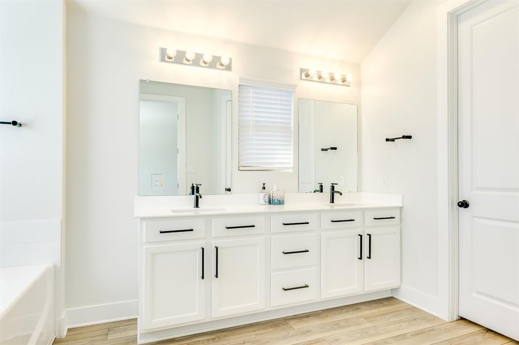 122 Biscayne Bay Bend Kyle TX 78640