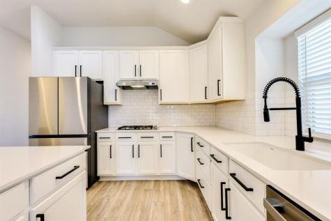 122 Biscayne Bay Bend Kyle TX 78640