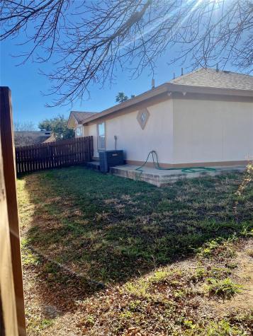 1602 Avenida Mexico Avenue Laredo TX 78046