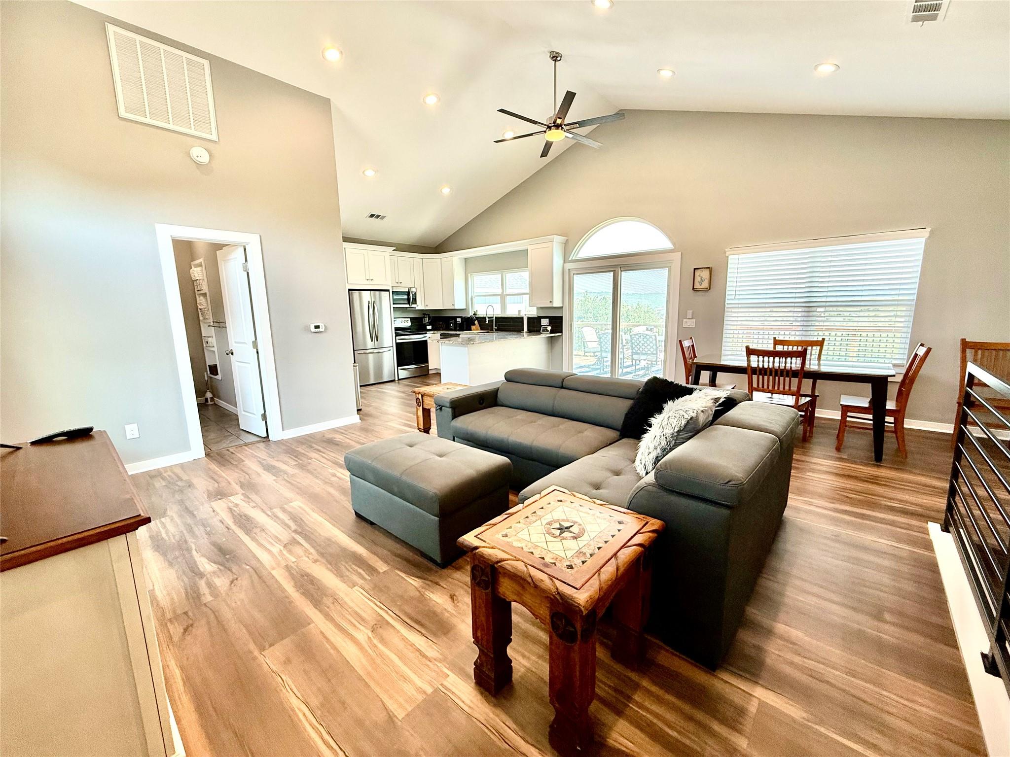 618 Hill Street Burnet TX 78611