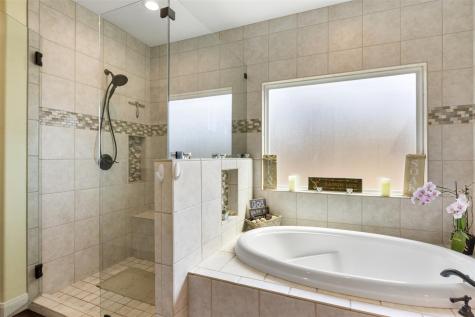 141 Eagle Point Cove Kingsland TX 78639