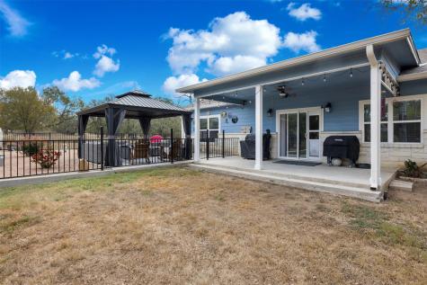 141 Eagle Point Cove Kingsland TX 78639