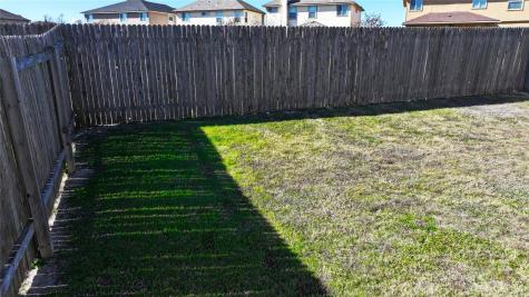 125 Woodpecker Run Jarrell TX 76537