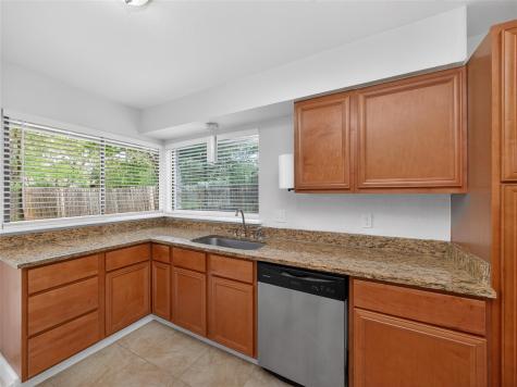 602 Old Stone Road Austin TX 78745