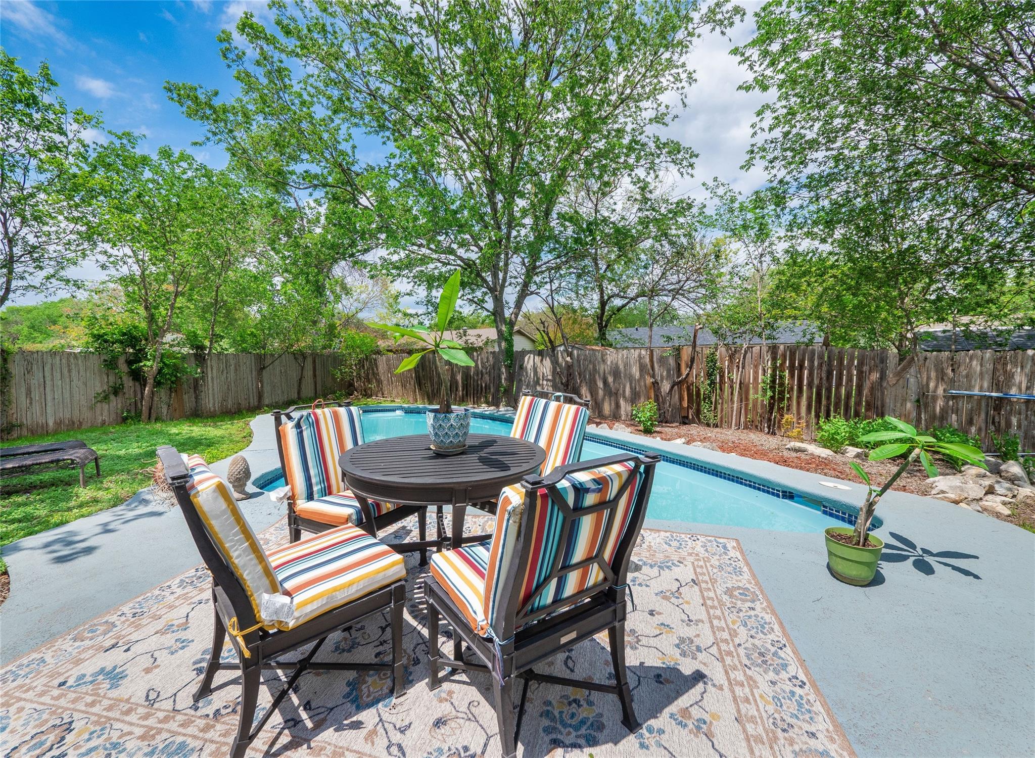 602 Old Stone Road Austin TX 78745