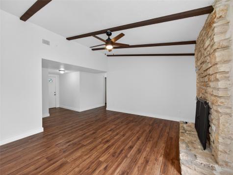 602 Old Stone Road Austin TX 78745