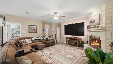 736 San Luis New Braunfels TX 78132