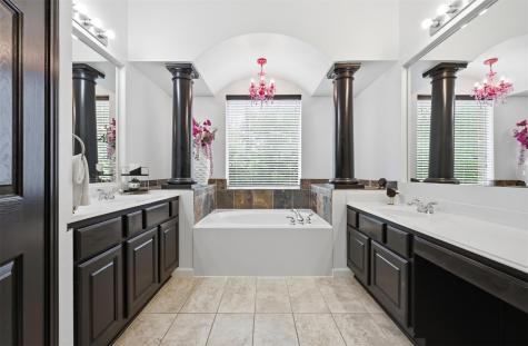 10708 Natick Lane Austin TX 78739