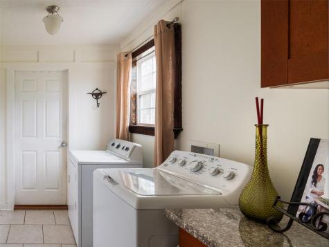 191 Bonnie Drive Dripping Springs TX 78620