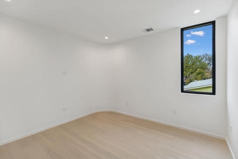 3007 Locke Lane Austin TX 78704