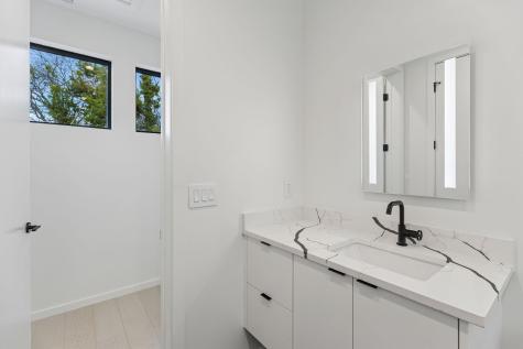 3007 Locke Lane Austin TX 78704