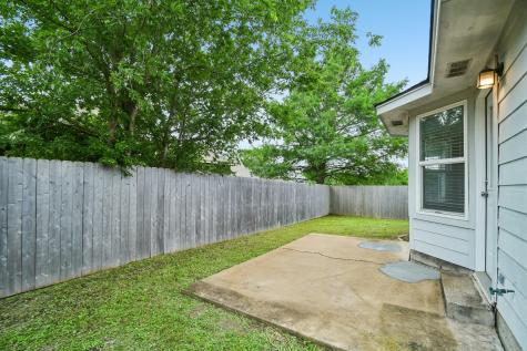 205 Cavalry Trail Elgin TX 78621