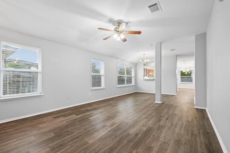 205 Cavalry Trail Elgin TX 78621