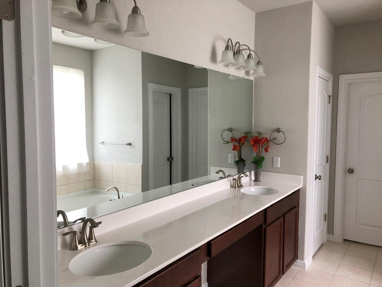 18216 Agrarian Trail Pflugerville TX 78660