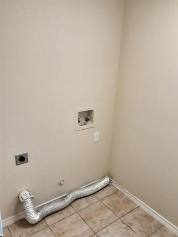205 Rinehardt Street Hutto TX 78634