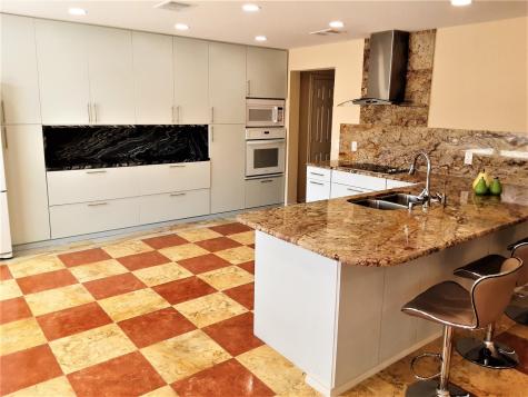 205 Rinehardt Street Hutto TX 78634