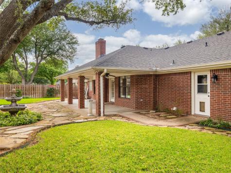 1304 Sagewood Drive Taylor TX 76574