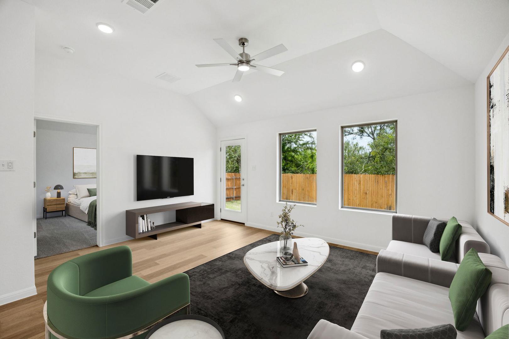 176 Hornet Street Elgin TX 78621