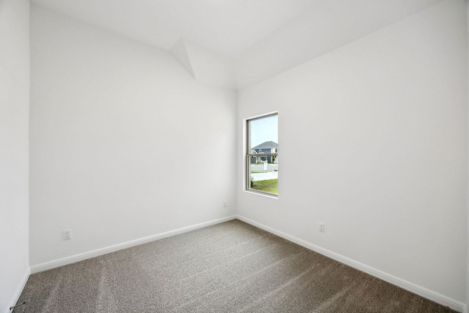 176 Hornet Street Elgin TX 78621