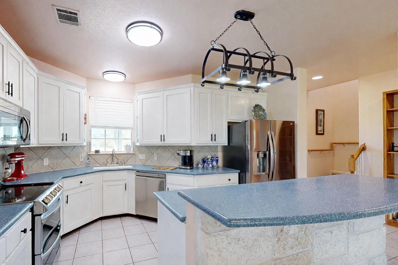 913 County Road 220 Florence TX 76527