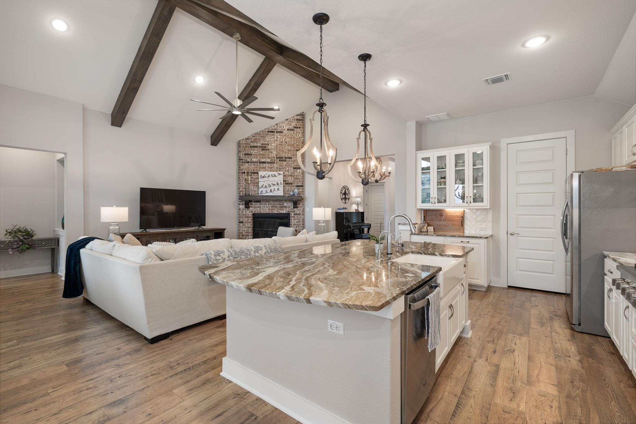 1219 Leaning Oak Lane Georgetown TX 78628